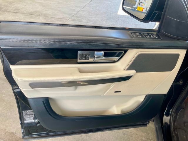 Land Rover Range Rover Sport 4WD 4dr SC 2011