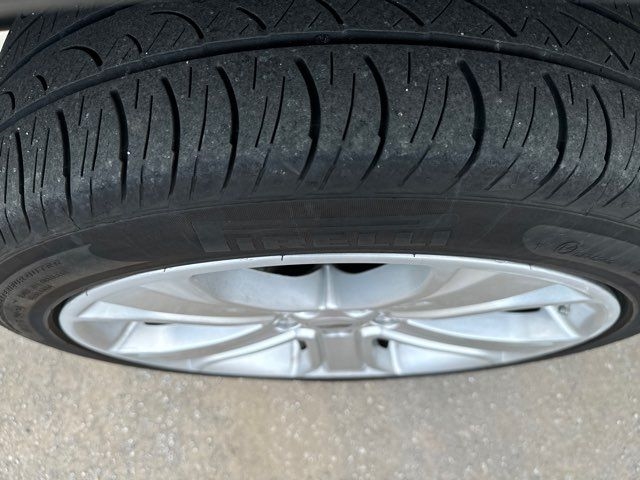 Land Rover Range Rover Sport 4WD 4dr SC 2011