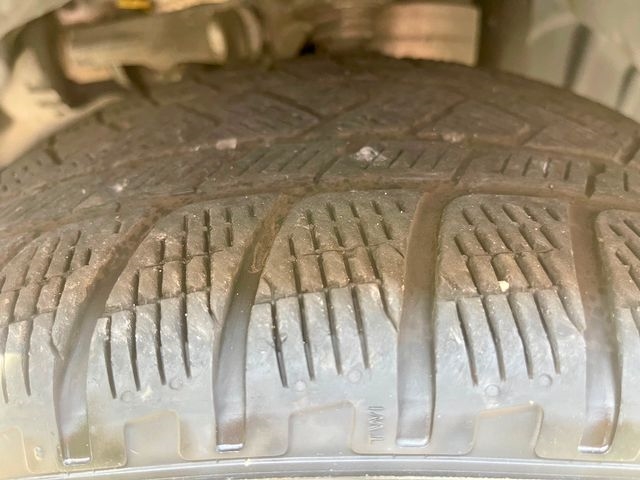 Land Rover Range Rover Sport 4WD 4dr SC 2011