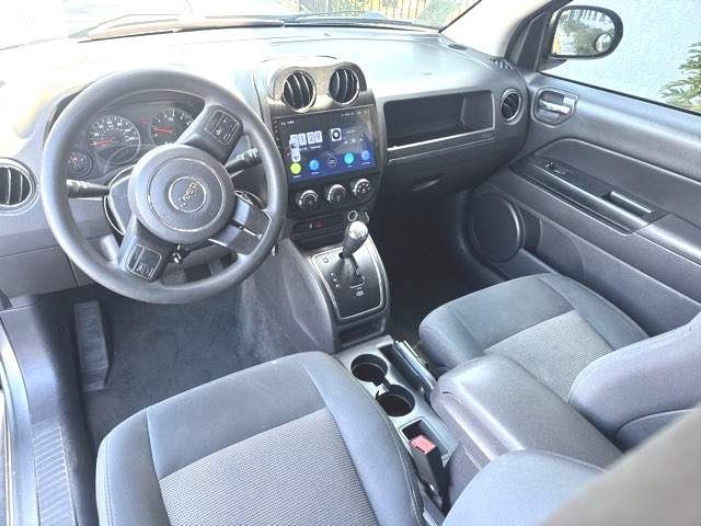 Jeep Compass FWD 4dr Sport 2012