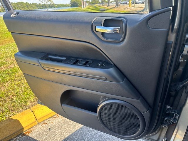 Jeep Compass FWD 4dr Sport 2012