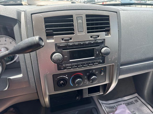 Dodge Dakota 2dr Club Cab 131 SLT 2006