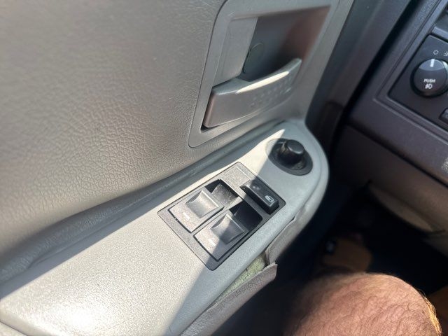 Dodge Dakota 2dr Club Cab 131 SLT 2006