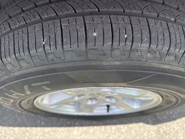 Dodge Dakota 2dr Club Cab 131 SLT 2006