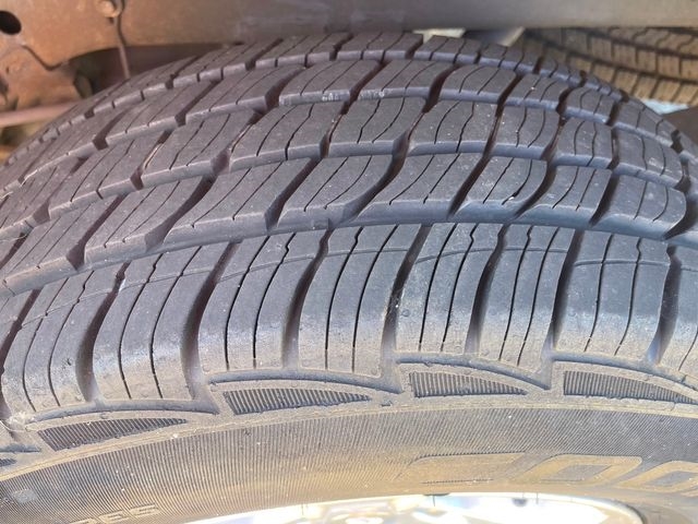 Dodge Dakota 2dr Club Cab 131 SLT 2006