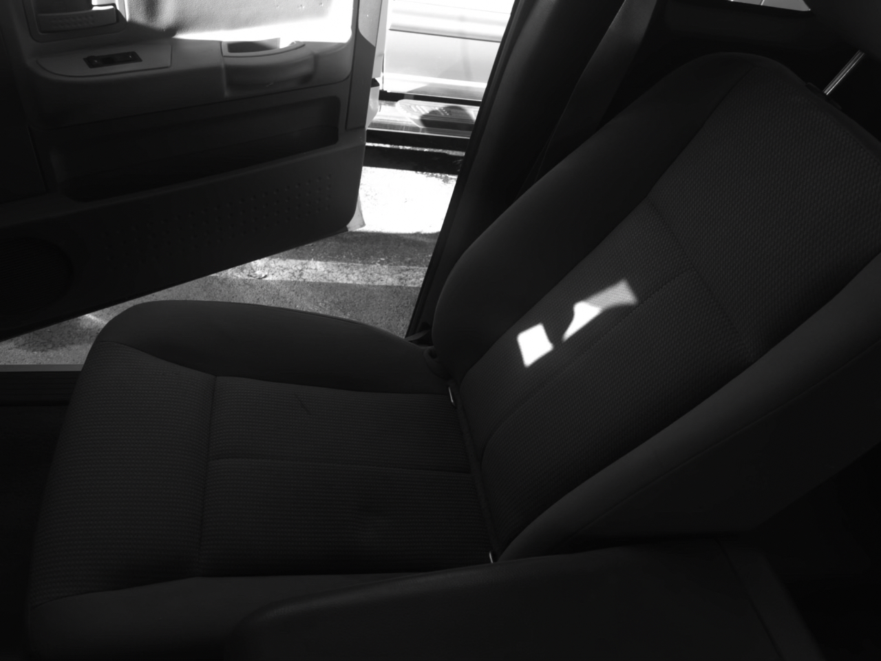 Dodge Dakota 2dr Club Cab 131 SLT 2006