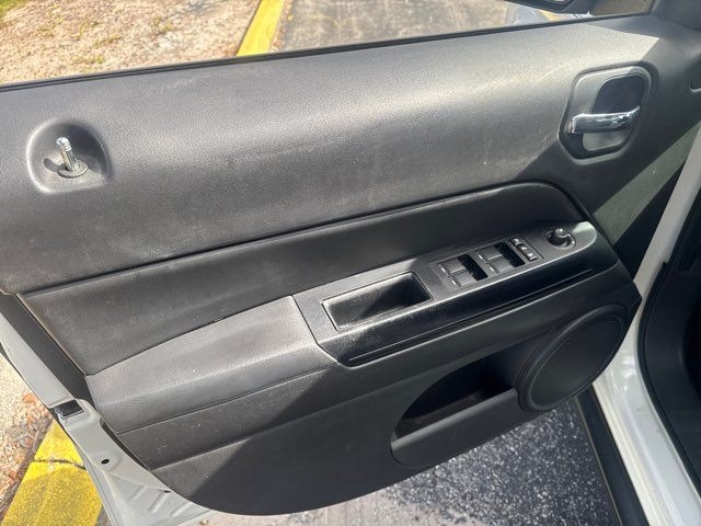 Jeep Patriot FWD 4dr Sport 2014