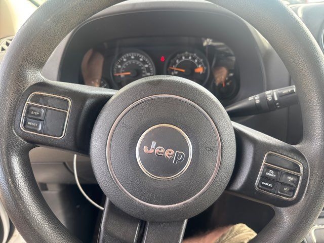 Jeep Patriot FWD 4dr Sport 2014