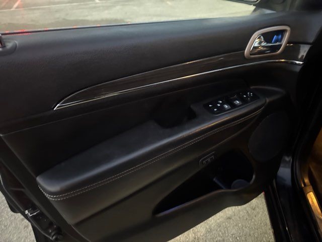 Jeep Grand Cherokee RWD 4dr Overland 2014