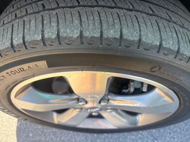 Jeep Grand Cherokee RWD 4dr Overland 2014