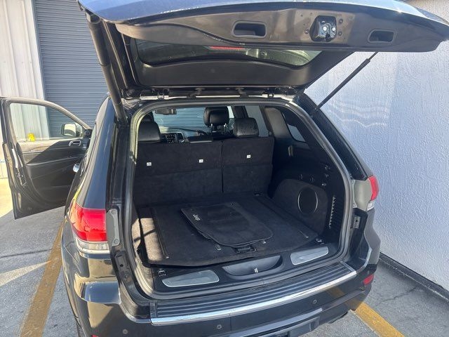 Jeep Grand Cherokee RWD 4dr Overland 2014