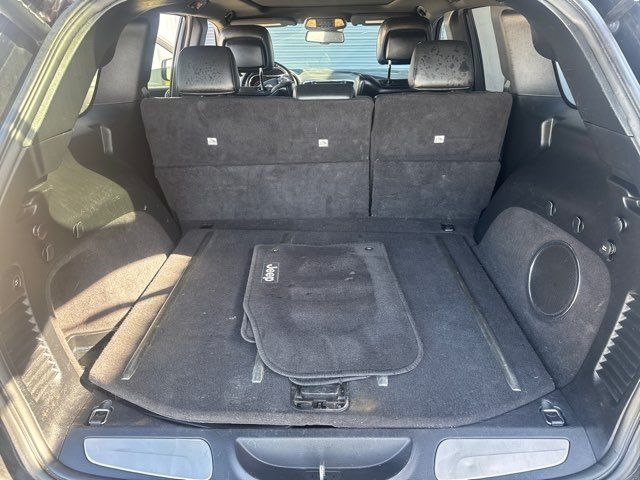 Jeep Grand Cherokee RWD 4dr Overland 2014