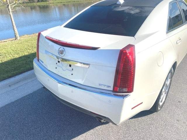Cadillac CTS 4dr Sdn RWD w/1SB 2009
