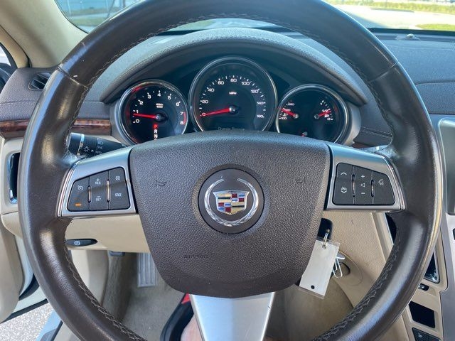 Cadillac CTS 4dr Sdn RWD w/1SB 2009