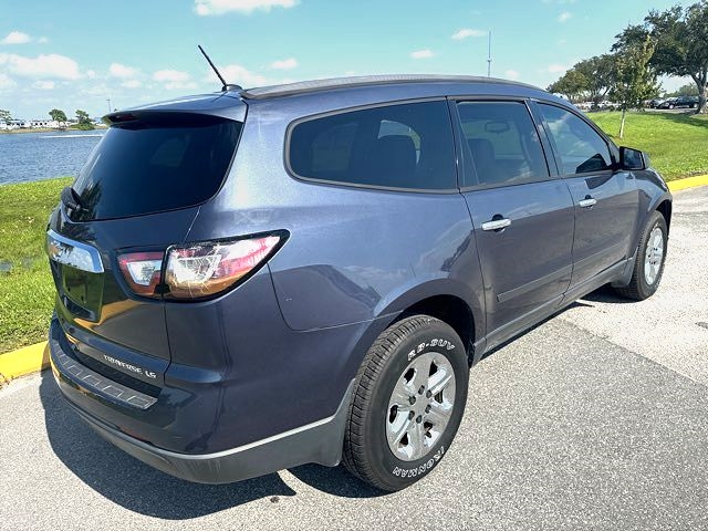 Chevrolet Traverse FWD 4dr LS 2013