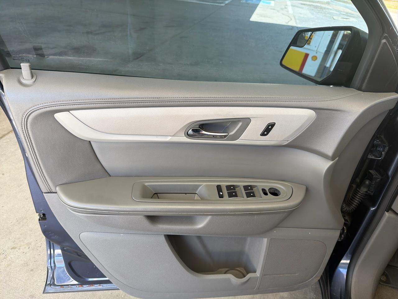 Chevrolet Traverse FWD 4dr LS 2013
