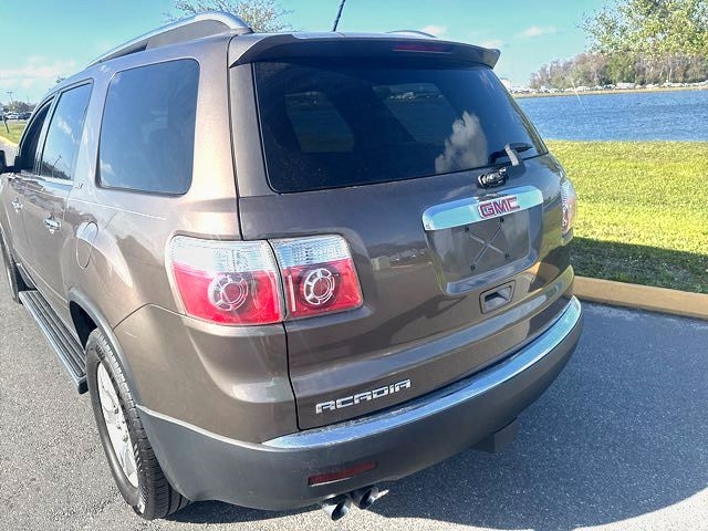 GMC Acadia FWD 4dr SLT1 2009