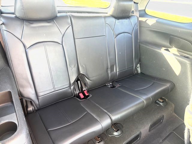 GMC Acadia FWD 4dr SLT1 2009