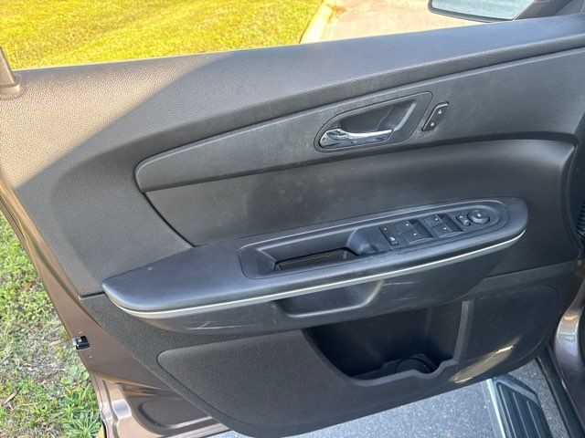 GMC Acadia FWD 4dr SLT1 2009