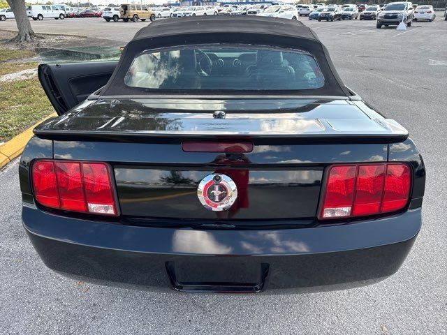 Ford Mustang 2dr Conv Premium 2008