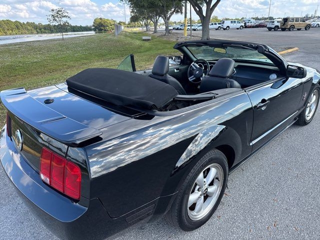 Ford Mustang 2dr Conv Premium 2008