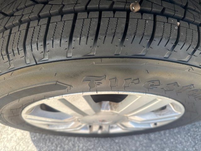 Cadillac SRX FWD 4dr Base 2012