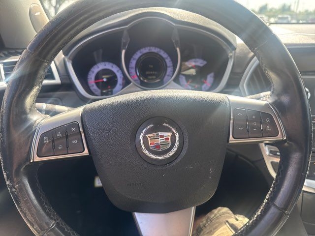 Cadillac SRX FWD 4dr Base 2012