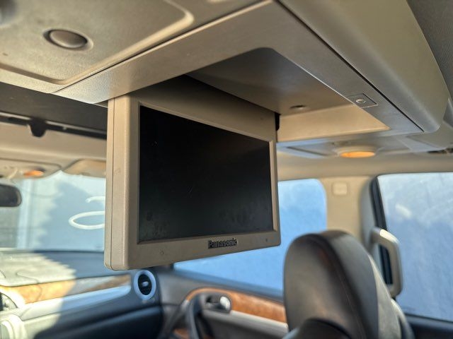 Buick Enclave FWD 4dr Premium 2012