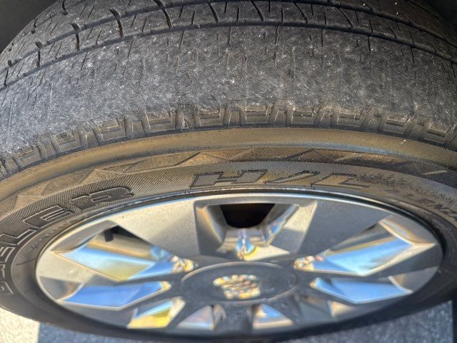 Buick Enclave FWD 4dr Premium 2012