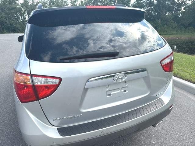 Hyundai Veracruz FWD 4dr Limited 2012