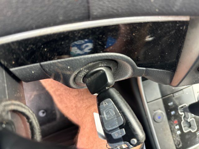 Hyundai Veracruz FWD 4dr Limited 2012