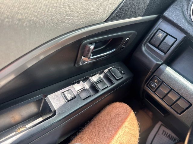 Mazda MAZDA5 4dr Wgn Auto Grand Touring 2012