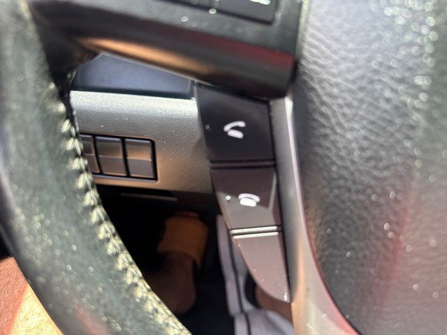 Mazda MAZDA5 4dr Wgn Auto Grand Touring 2012