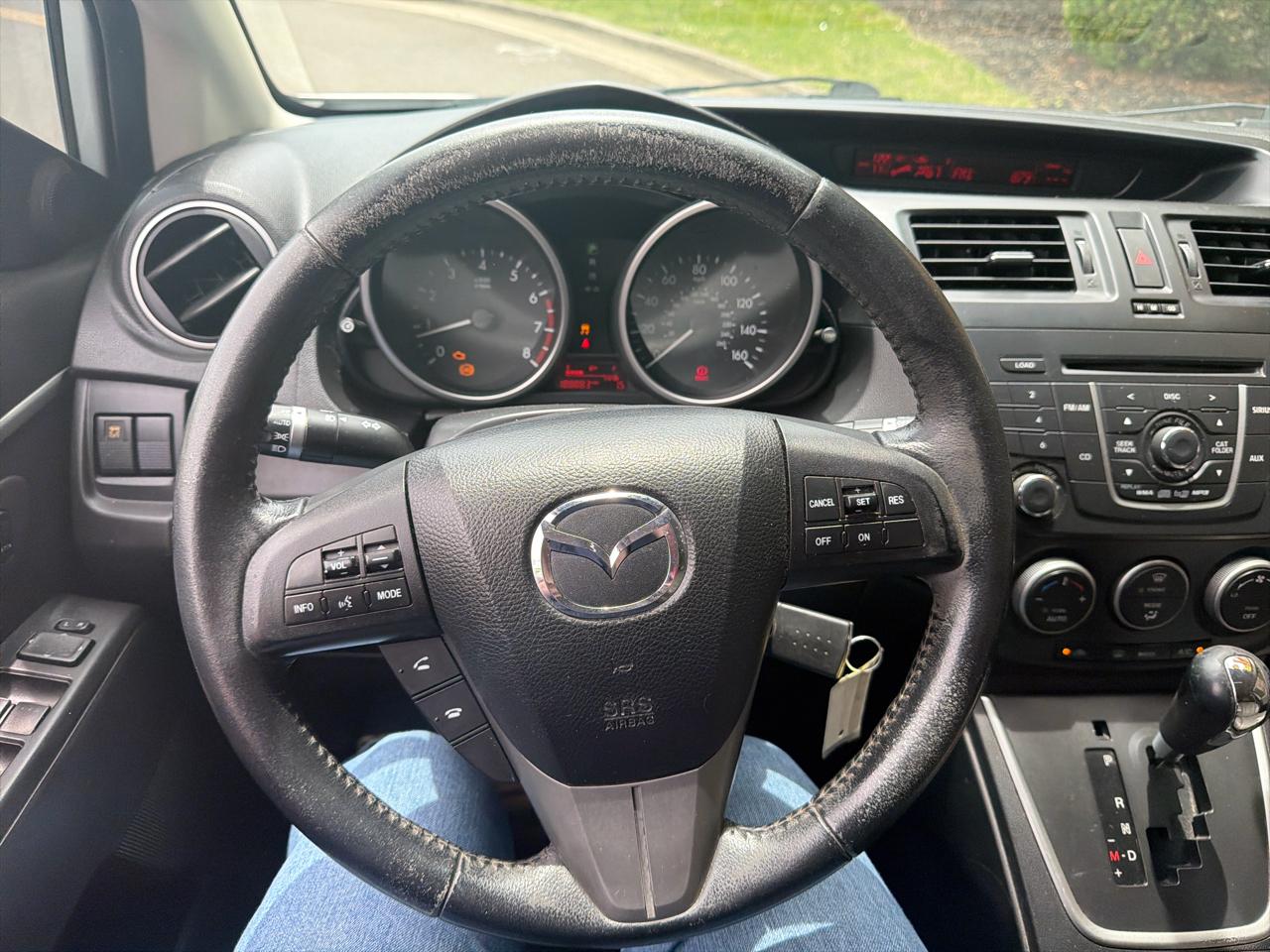 Mazda MAZDA5 Touring 2012