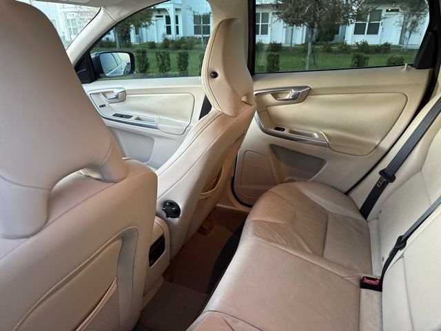 Volvo XC60 4dr 3.2L 2013