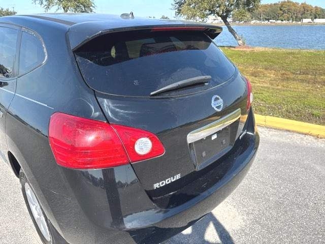 Nissan Rogue FWD 4dr S 2012