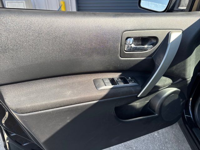 Nissan Rogue FWD 4dr S 2012