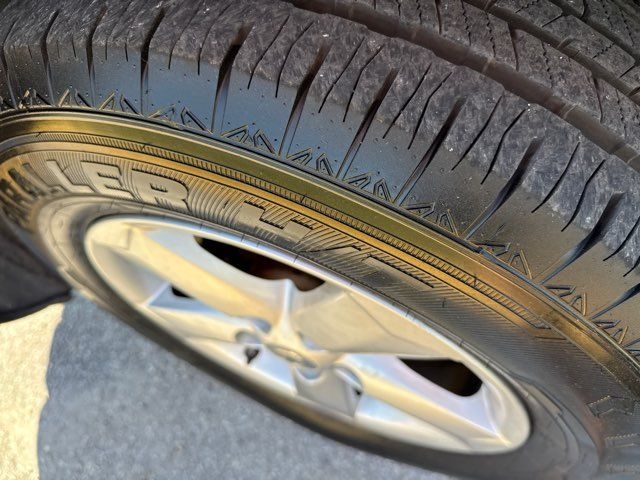 Nissan Rogue FWD 4dr S 2012