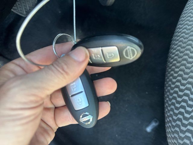 Nissan Juke 5dr Wgn CVT S FWD 2015