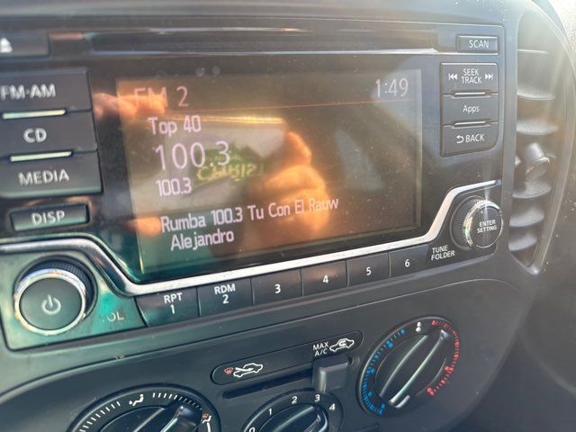 Nissan Juke 5dr Wgn CVT S FWD 2015