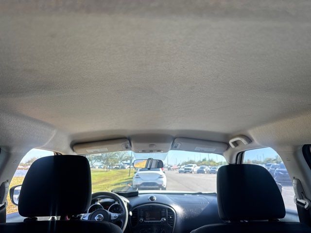 Nissan Juke 5dr Wgn CVT S FWD 2015