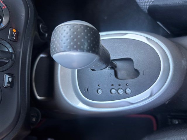 Nissan Juke 5dr Wgn CVT S FWD 2015