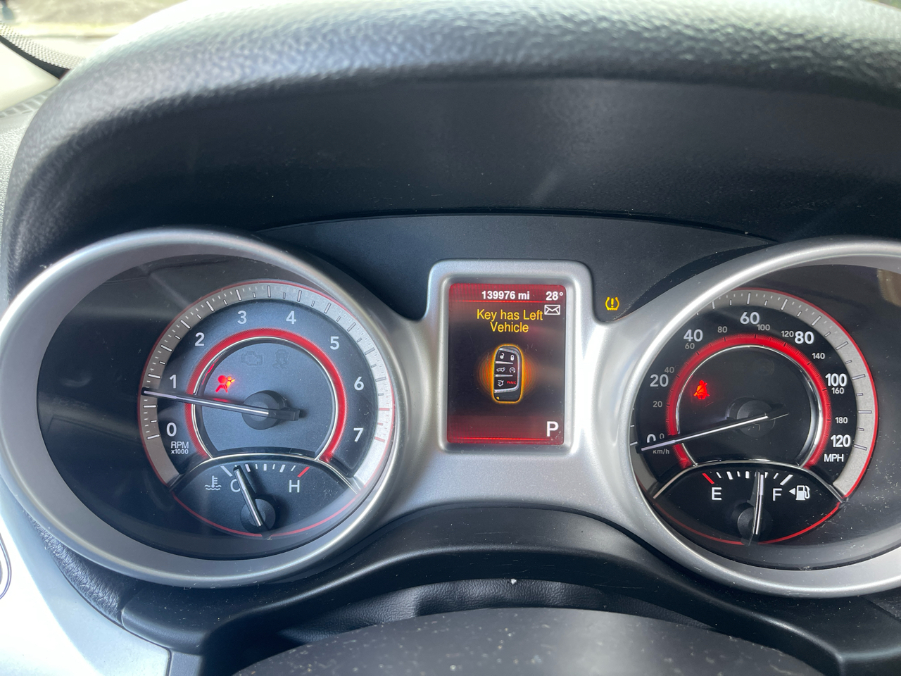 Dodge Journey FWD 4dr SE 2013