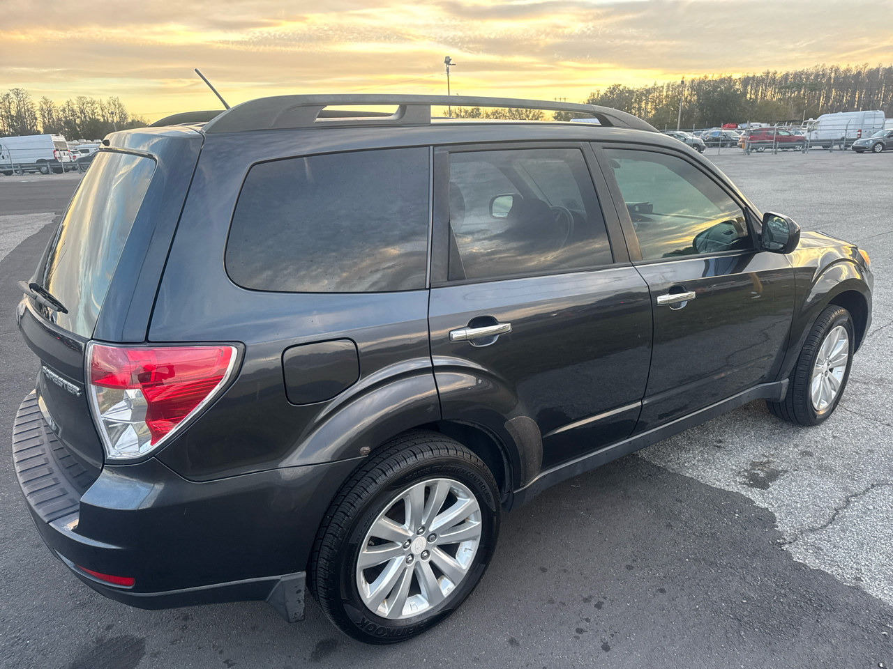 Subaru Forester 4dr Auto 2.5X Limited 2011