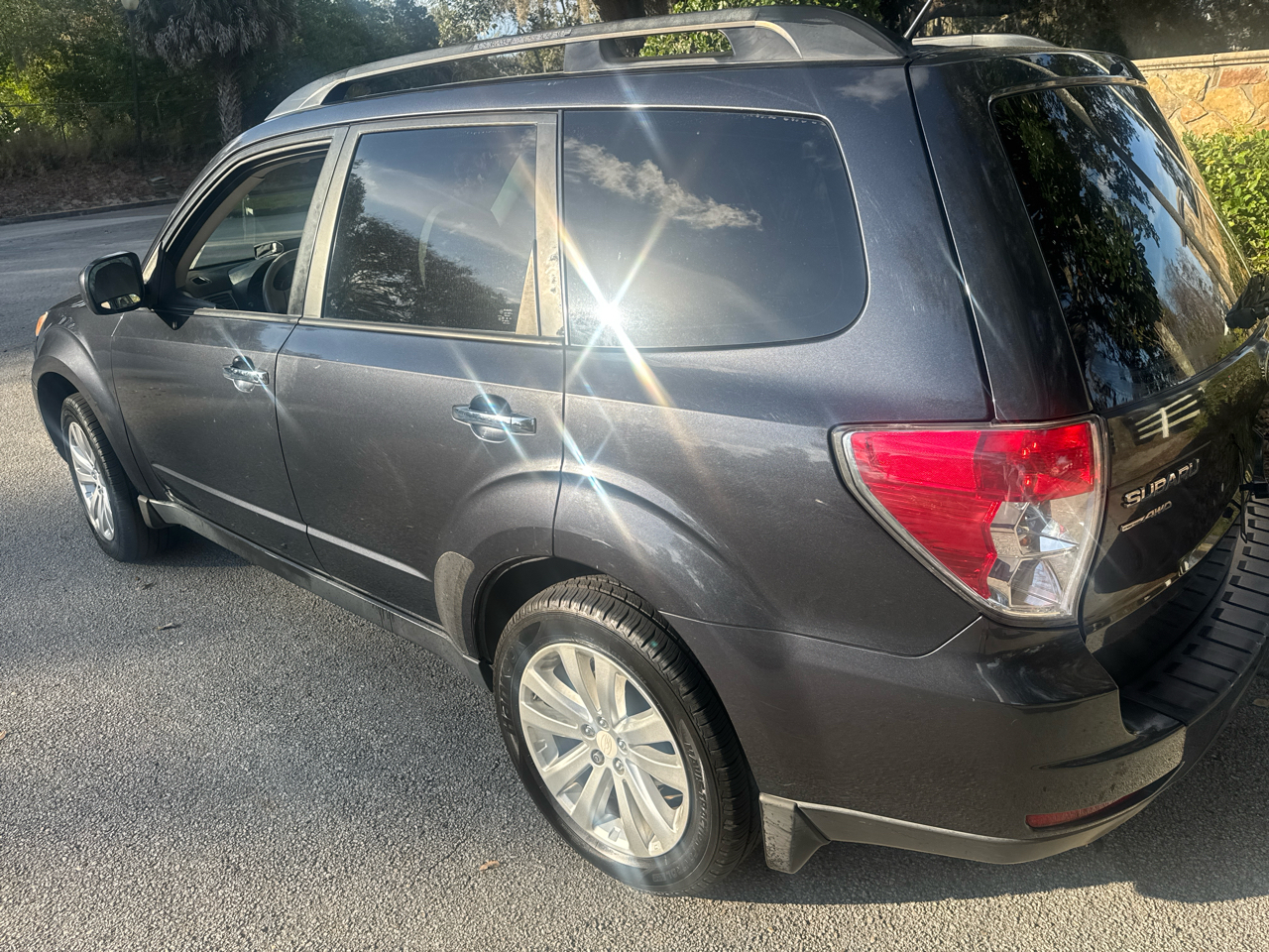 Subaru Forester 4dr Auto 2.5X Limited 2011