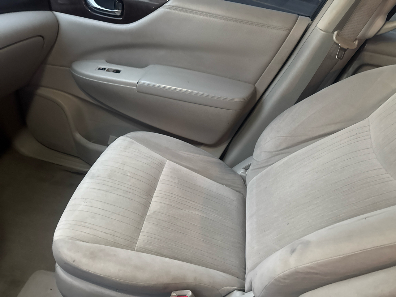 Nissan Quest 4dr Platinum 2016