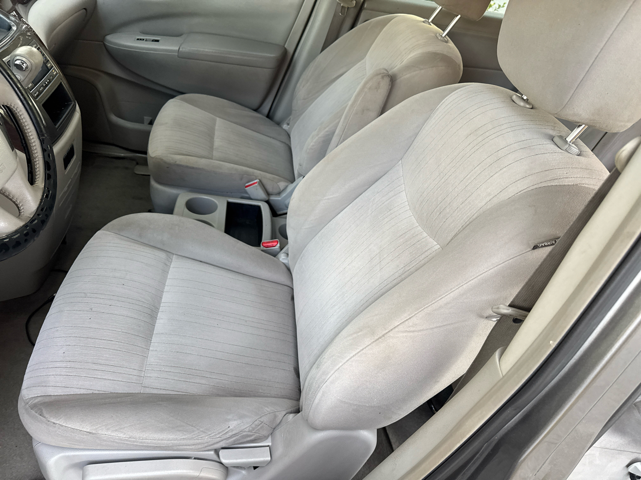 Nissan Quest 4dr Platinum 2016