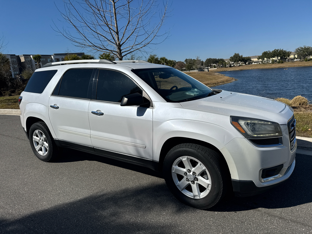 GMC Acadia FWD 4dr SLE w/SLE-2 2016