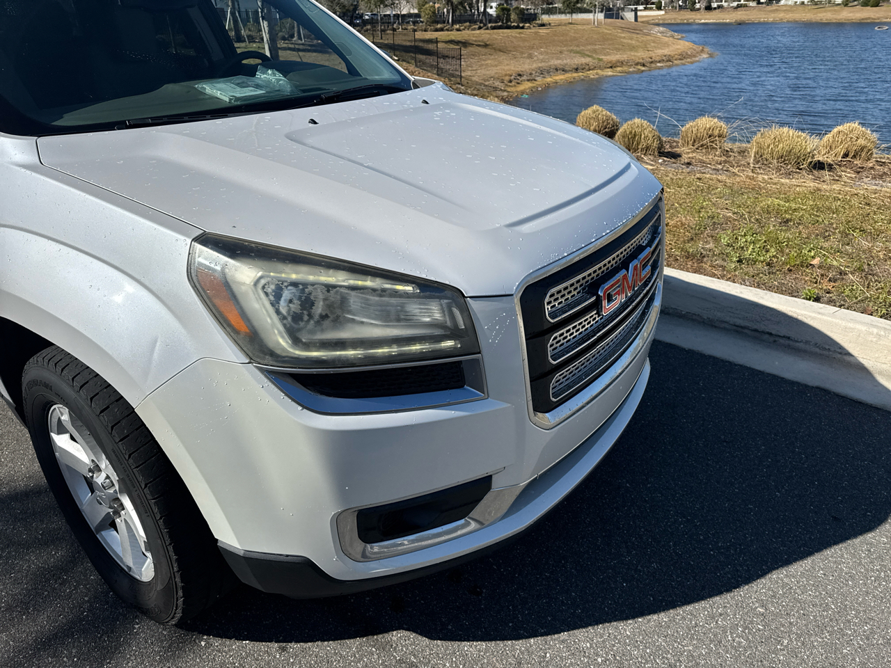 GMC Acadia FWD 4dr SLE w/SLE-2 2016