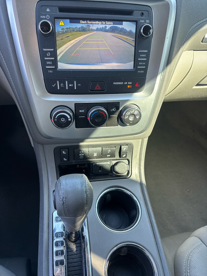 GMC Acadia FWD 4dr SLE w/SLE-2 2016